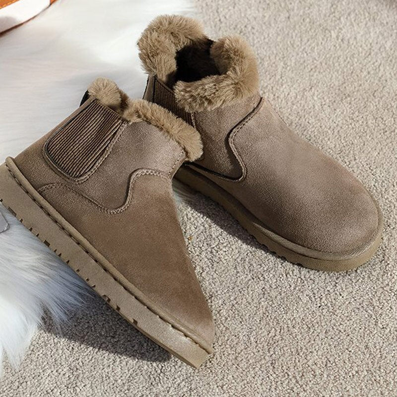 Flauschige Winterstiefel