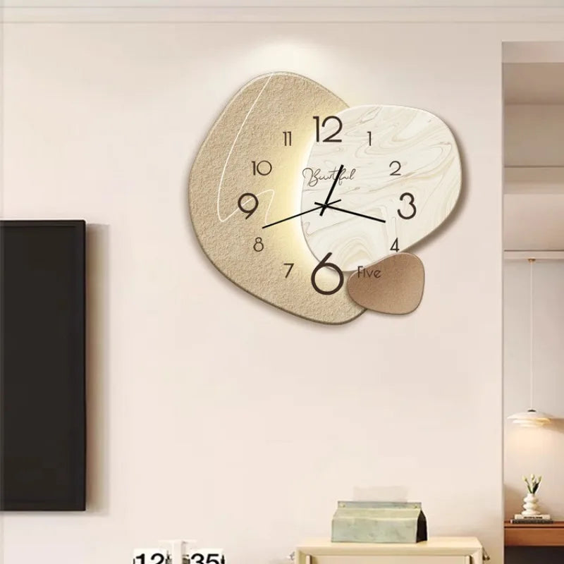 LuxeTick - Moderne Decoratieve Wandklok voor Elegante Ruimtes met 3 Organische Ronde Vormen