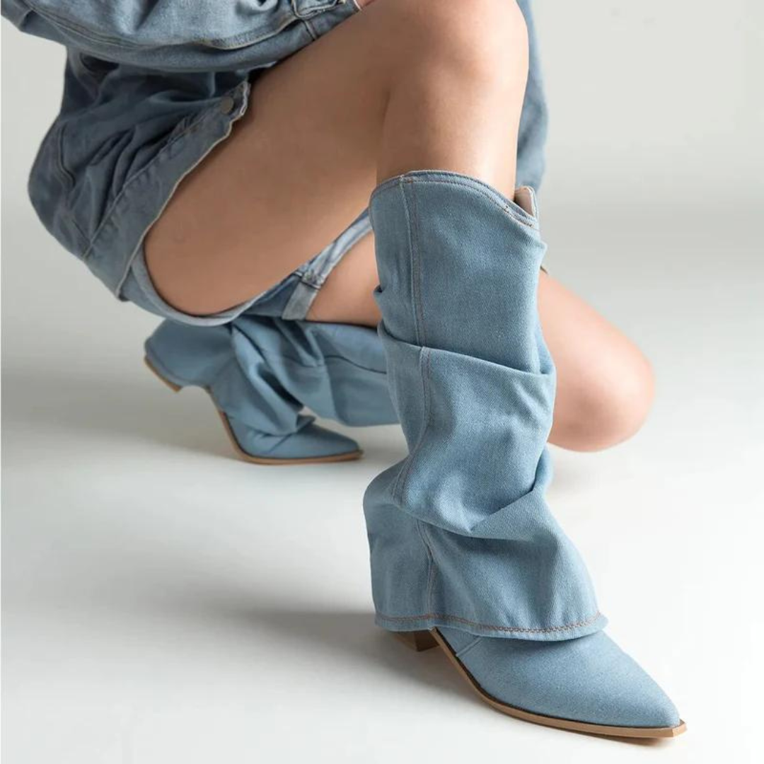 Holliston - Moderne Lichtblauwe Denim Overslag Lose Fit Cowboy Laarzen voor Vrouwen