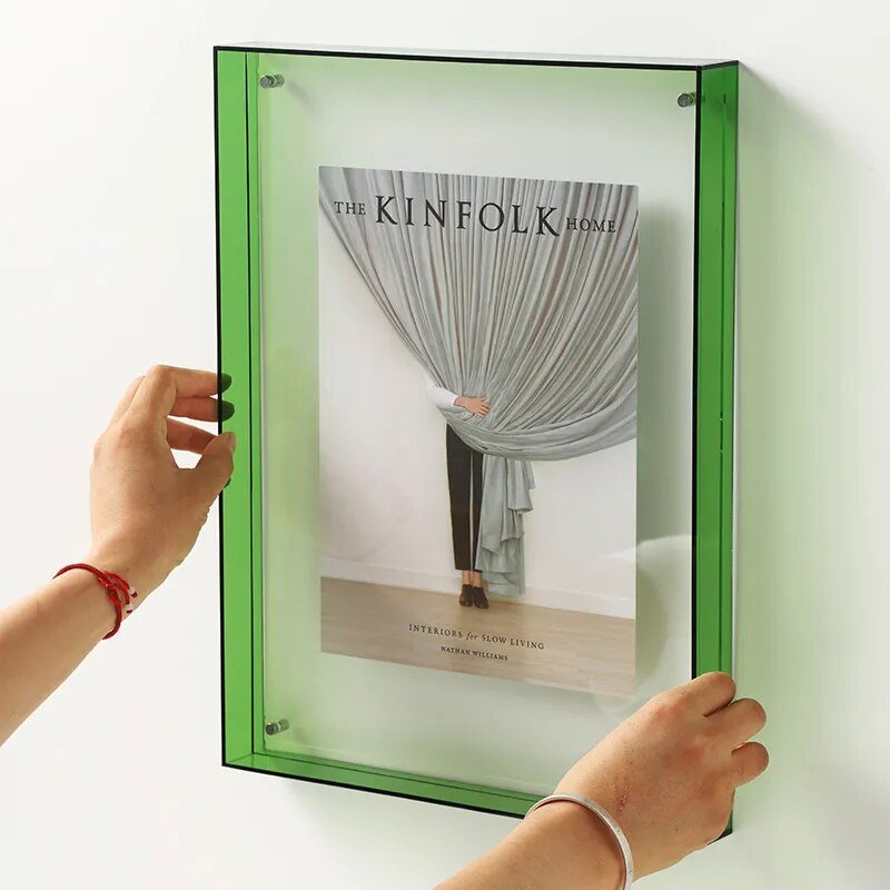 ColorFrame - Decoratieve Fotolijst van Levendig Gekleurd Transparant Acryl voor Modern Stijlvol Interieur
