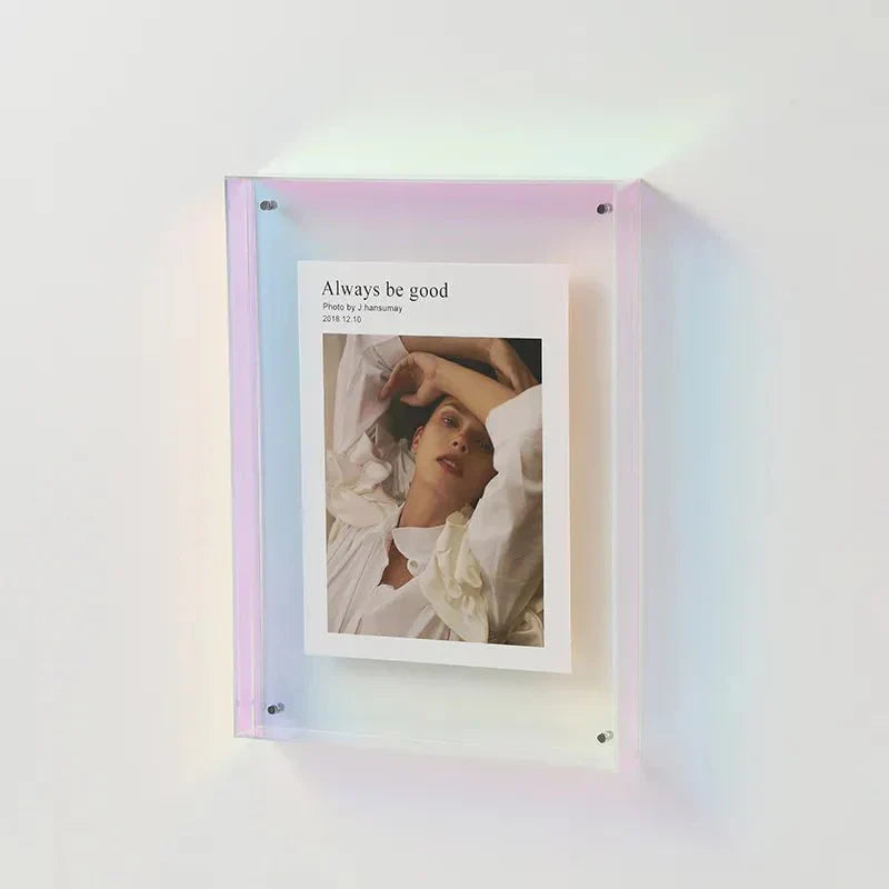 ColorFrame - Decoratieve Fotolijst van Levendig Gekleurd Transparant Acryl voor Modern Stijlvol Interieur