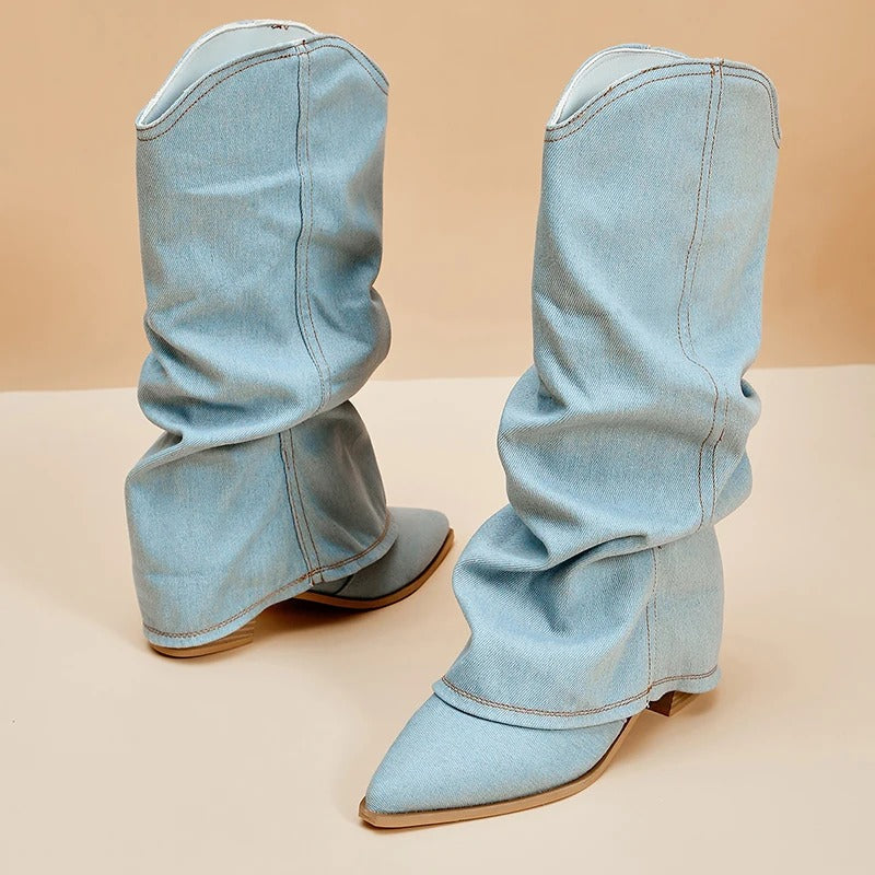 Holliston - Moderne Lichtblauwe Denim Overslag Lose Fit Cowboy Laarzen voor Vrouwen