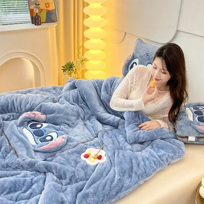CozyCush: Verander je comfort met onze deken- en kussenset